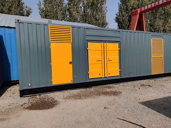 丹棱300kw 柴油发电机组用多大的空气开关？