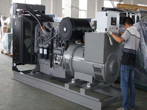 丹棱柴油发电机组和储能设备配合使用的案例