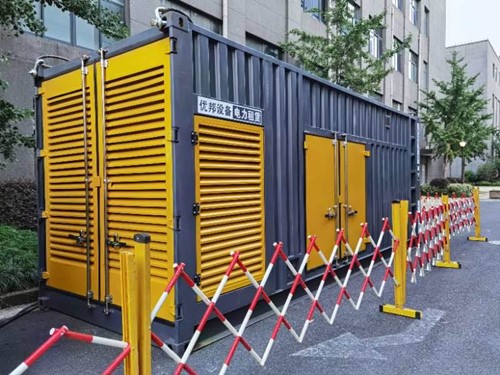 丹棱如何使用转速表检查发动机的转速？