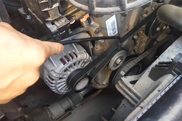 丹棱转速传感器的工作原理是什么？