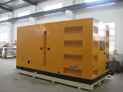 丹棱不同类型的发电机组在冬季保养时的注意事项有何差异？