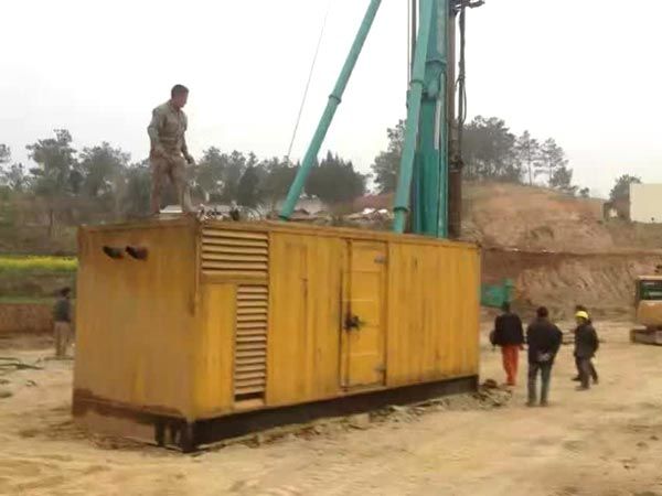 丹棱如何判断水冷式机油散热器密封件是否需要更换？